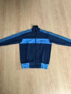 アディダス　オリジナルス　ジャージ