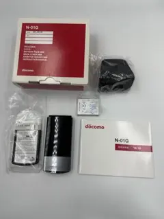 docomo N-01G 携帯電話　ブラック 未使用品　本体と付属品セット NEC N-01G docomo 黒 [Black] ガラケー フィーチャーフォン 新品 未