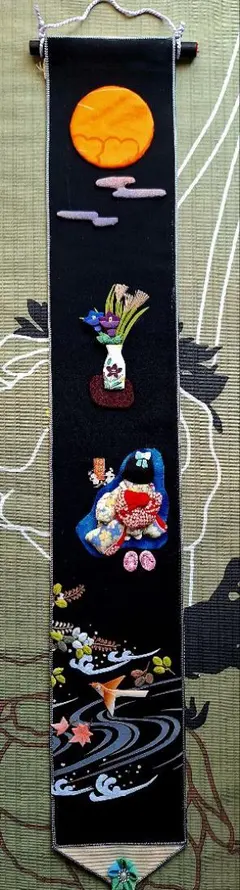 うさぎ 掛軸 金彩作家 岡西直美 月 秋草 満月 麻地 季節の室礼 京都