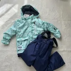 ♡cosby♡美品　スキーウェア　130 女の子　上下セット　雪　ミントグリーン