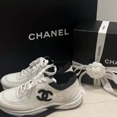 CHANEL スニーカー ホワイト