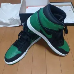AIR JORDAN1 ブラック/グリーン ハイカットスニーカー