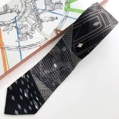 HERMES ネクタイ スカーフ柄 ブラック