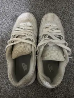 ナイキエアマックスコマンド