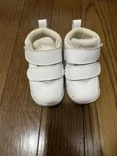 ホワイト 星柄　asics 12.5cm