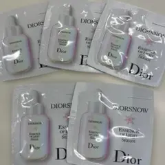 0807Dior スノー アルティメット エッセンス オブ ライト 5包のサムネイル