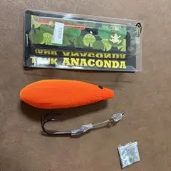 ず*ま様 タンクアナコンダ オレンジ・ホワイト　雷魚のサムネイル