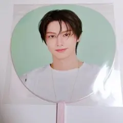 SEVENTEEN セブチ　ジュン　うちわ　アンコン　IDEAL ソウルコン SEVENTEEN ワルツ NEW 仁川 ソウルコン うちわ 未開封 ジュン｜Yahoo