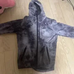 HUF ナイロンジャケット着画あり