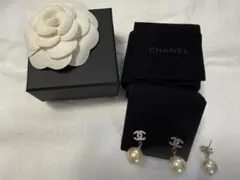 CHANEL パール付きピアス オリジナルボックス付き