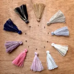 【限定価格】no.31 割引あり！コットン ミニタッセル 金糸入り