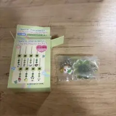 サンリオ　シークレットクローバーストラップ　マシュマロみたいなふわふわにゃんこ