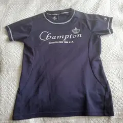 チャンピオン　Tシャツ