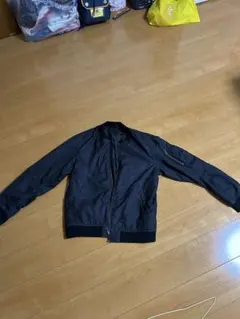 ユニクロ　MA 1