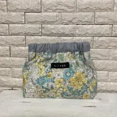 バネ口ポーチ　ハンドメイド