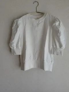 ホワイト パフスリーブ Tシャツのサムネイル
