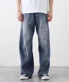 NVRFRGT 3D TWISTED WIDE LEG JEANSのサムネイル