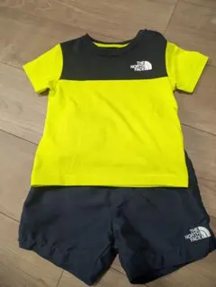 THE NORTH FACE Tシャツとショートパンツセット 90