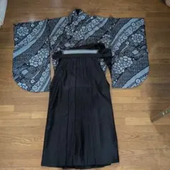 黒の花柄 着物・袴4点 セット　レディース卒業式