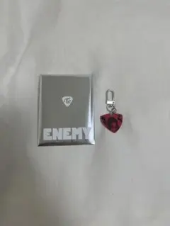 TWICE ENEMY ピックキーホルダー モモ