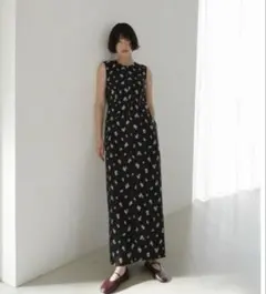 ♡LOUNGEDRESS ♡ロングワンピース♡ブラック 花柄♡ ♡LOUNGEDRESS ♡ロングワンピース♡ブラック 花柄♡ - メルカリ