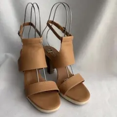 【美品】TOD'S レザー サンダルのサムネイル