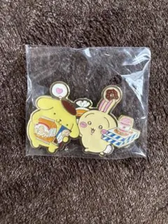 ちいかわ×サンリオ ピンズコレクション うさぎ ポムポムプリン