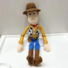 トイ・ストーリーLぬいぐるみ　ウッディ