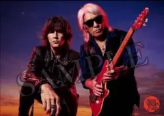 2025年最新】b'z ポスターの人気アイテム - メルカリ