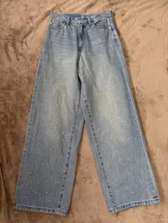 ビーズ付きライトブルーワイドレッグデニム