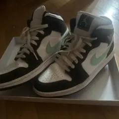 な*あ様 NIKEエアジョーダン1