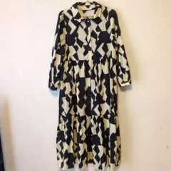 【ZARAザラ】グラフィック　幾何学模様ギャザー ロングシャツワンピースL