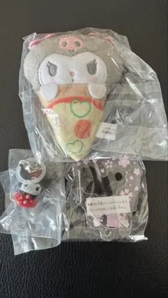 クロミSET売り　ピザ　いちご　カラビナ