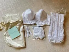 セモアブライダルインナー