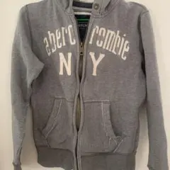 パーカー　アバクロ