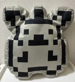 2016ポケモン20周年限定品 ドット　ピカチュウ　ダイカットクッション