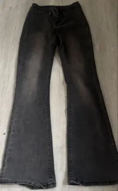 デニムフレアパンツ　ブラック　フレアデニム