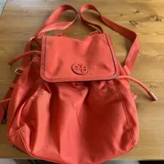 【トリバーチ】新品　オレンジ色　リュック　小さい