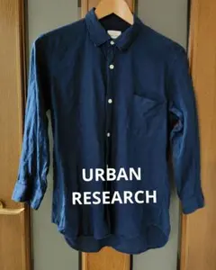 ボタンダウンシャツ