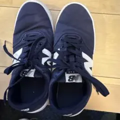 New Balance ネイビー スニーカー