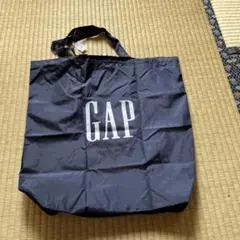 ほぼ未使用　ギャップ　ロゴエコバッグ