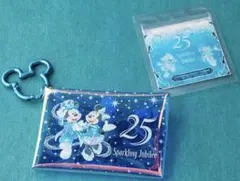 ディズニーシー 25周年　スーベニアケース　シーズニング　カラビナのサムネイル