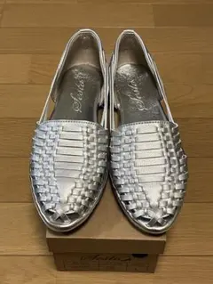 【新品未使用】Sesto グルカサンダル パンプス シルバー Lサイズ