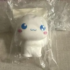 サンリオ　シナモロール　フィギュア