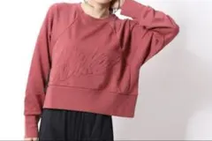 NIKE クロップドトレーナー