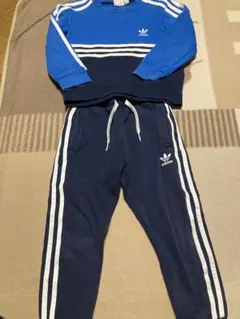 adidas スウェット　セットアップ　110cm