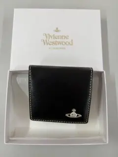 大人気⭐︎Vivienne Westwood 三つ折り財布 - メルカリ