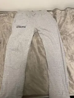年始特別価格！ATHLETA グレー パンツ