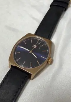 電池交換済 adidas アナログ腕時計 青文字盤 レザー - メルカリ