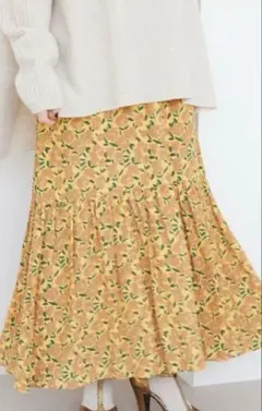 IENA 2023 DEVEAUXフラワーティアードスカート 36